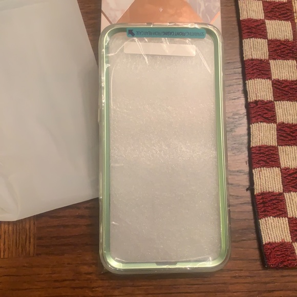 iPhone 13 pro max case - Picture 3 of 5